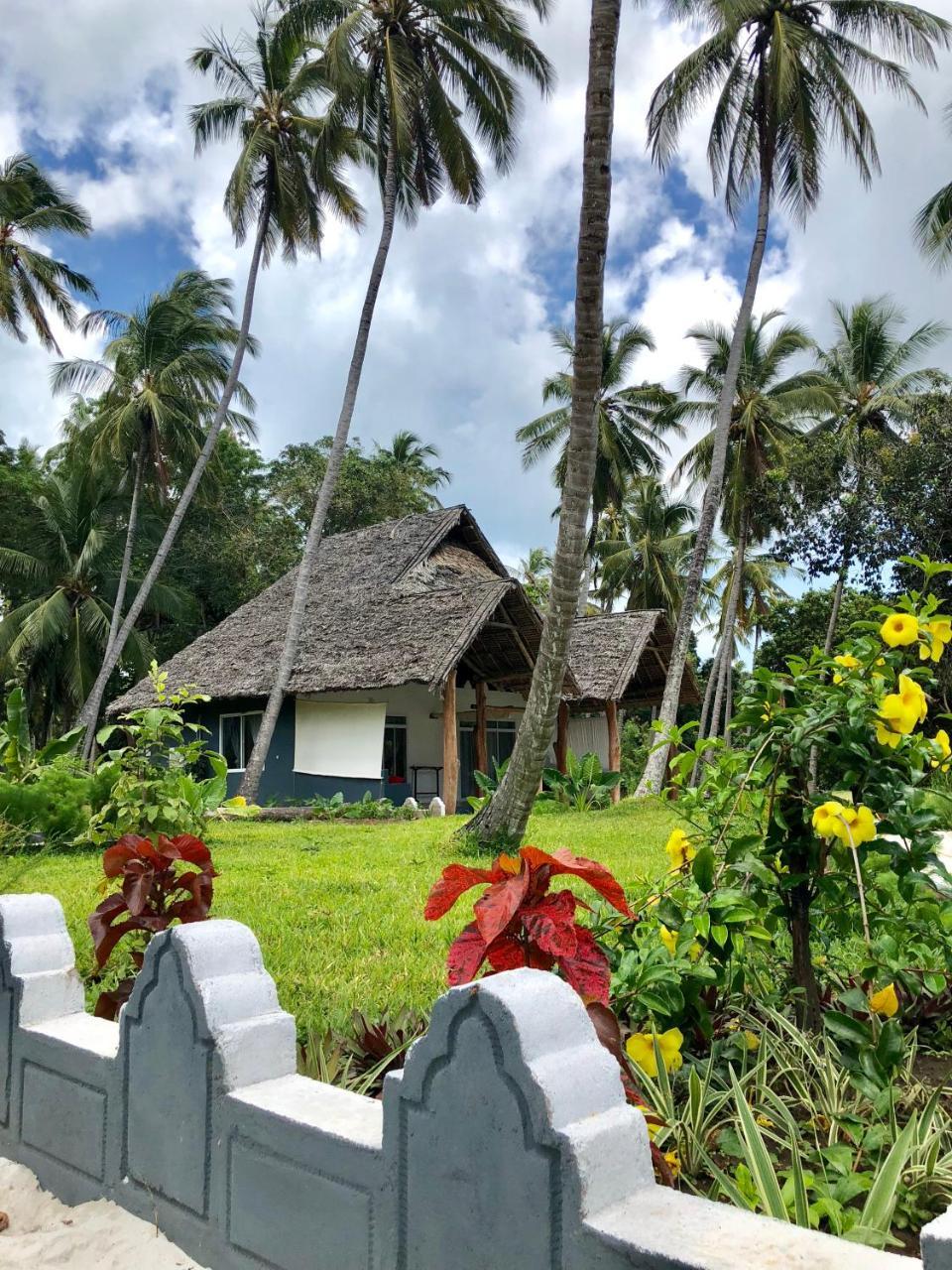 Mafia Kivulini Lodge Mafia Island Bagian luar foto
